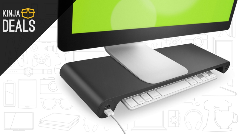 Illustration for article titled Today's Best Deals: Anker Chargers, Contigo Travel Mugs, and More